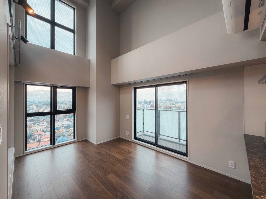 Luxury Apartment for Rent in Setagaya, Tokyo | Top-Floor 2-Bedroom Residence with Sauna - Image 13