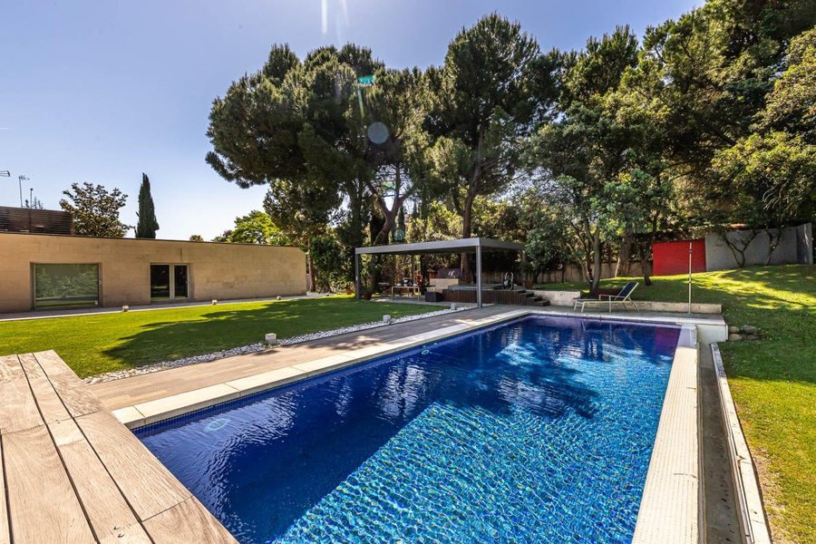 Exceptional Contemporary Luxury Villa for Sale in Aravaca, Madrid | Exclusive Real Estate in Spain by The Address - Image 12