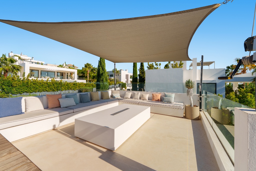 Los Olivos 2 – Contemporary Luxury Villa in Nueva Andalucía - Image 40