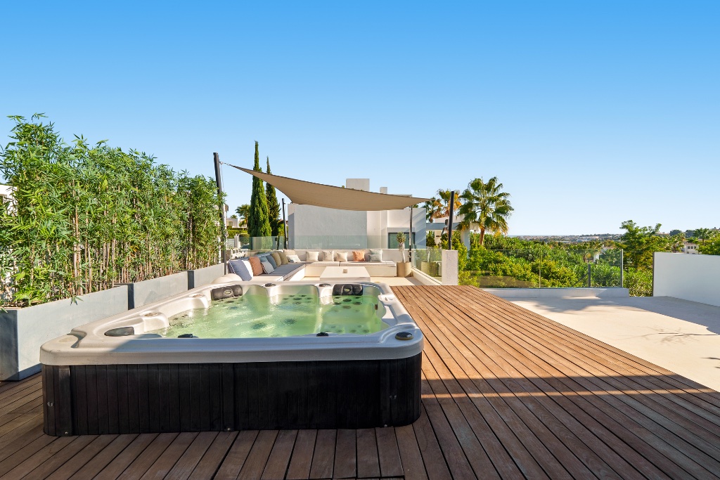 Los Olivos 2 – Contemporary Luxury Villa in Nueva Andalucía - Image 39