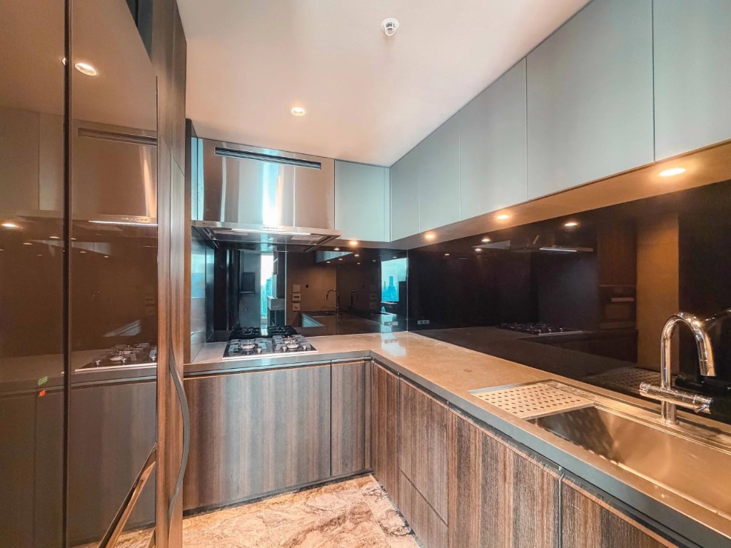 Luxury Penthouse in Tokyo City Tower Azabujuban - Image 5