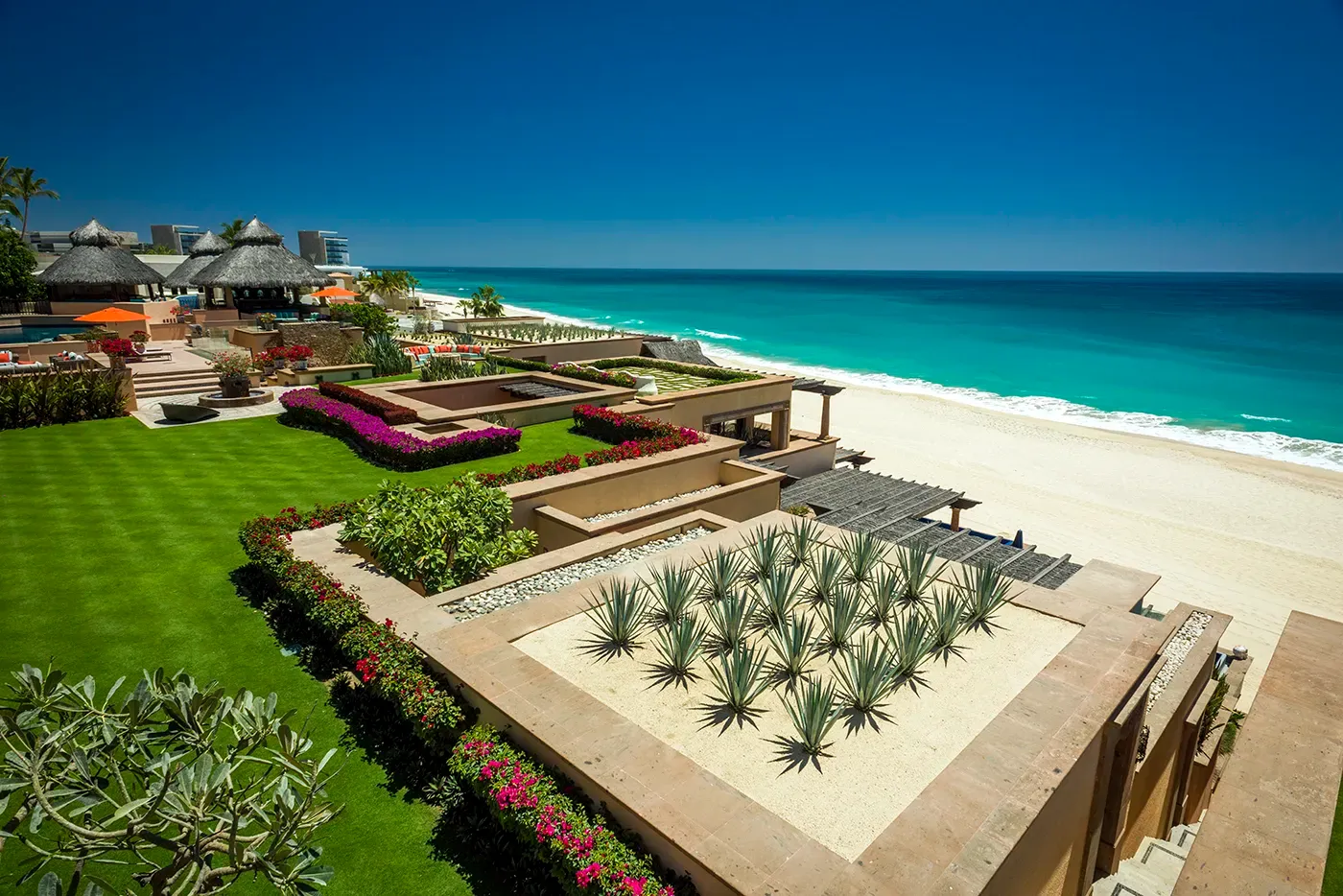 Luxury Beachfront Estate for Rent in Los Cabos – Golden Corridor, Mexico - Image 2