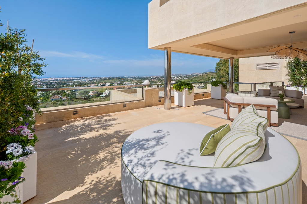 Feroz – Luxury Duplex Penthouse for Sale in Nueva Andalucía, Marbella - Image 4