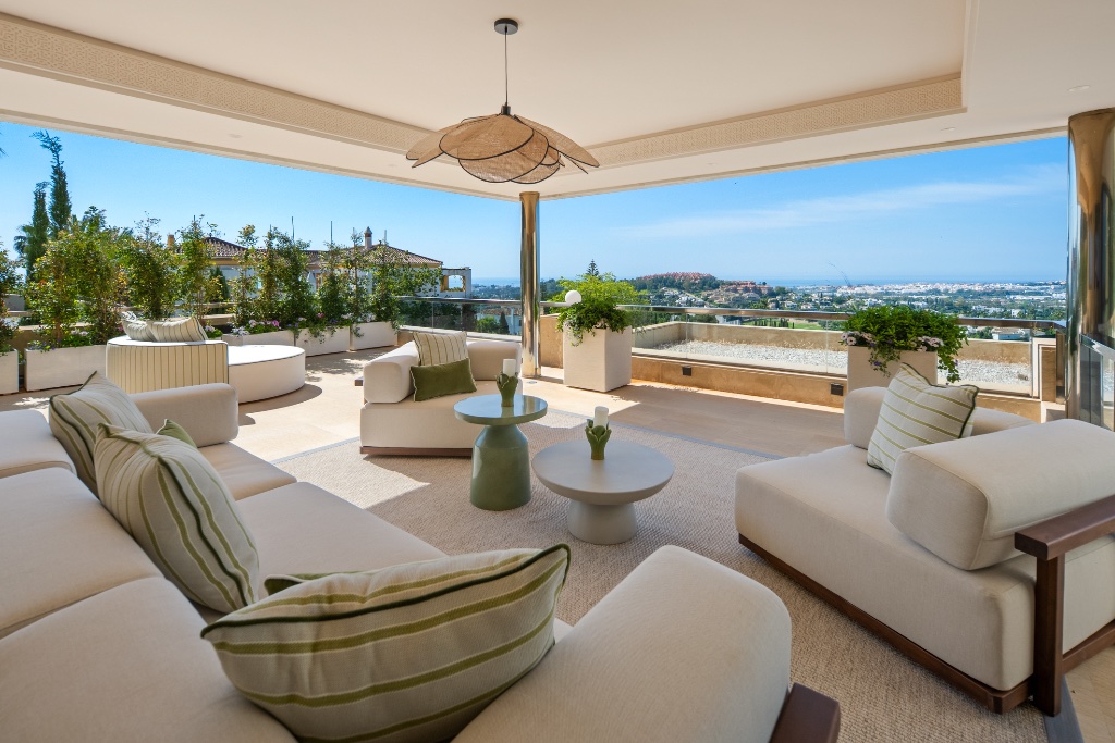 Feroz – Luxury Duplex Penthouse for Sale in Nueva Andalucía, Marbella - Image 3