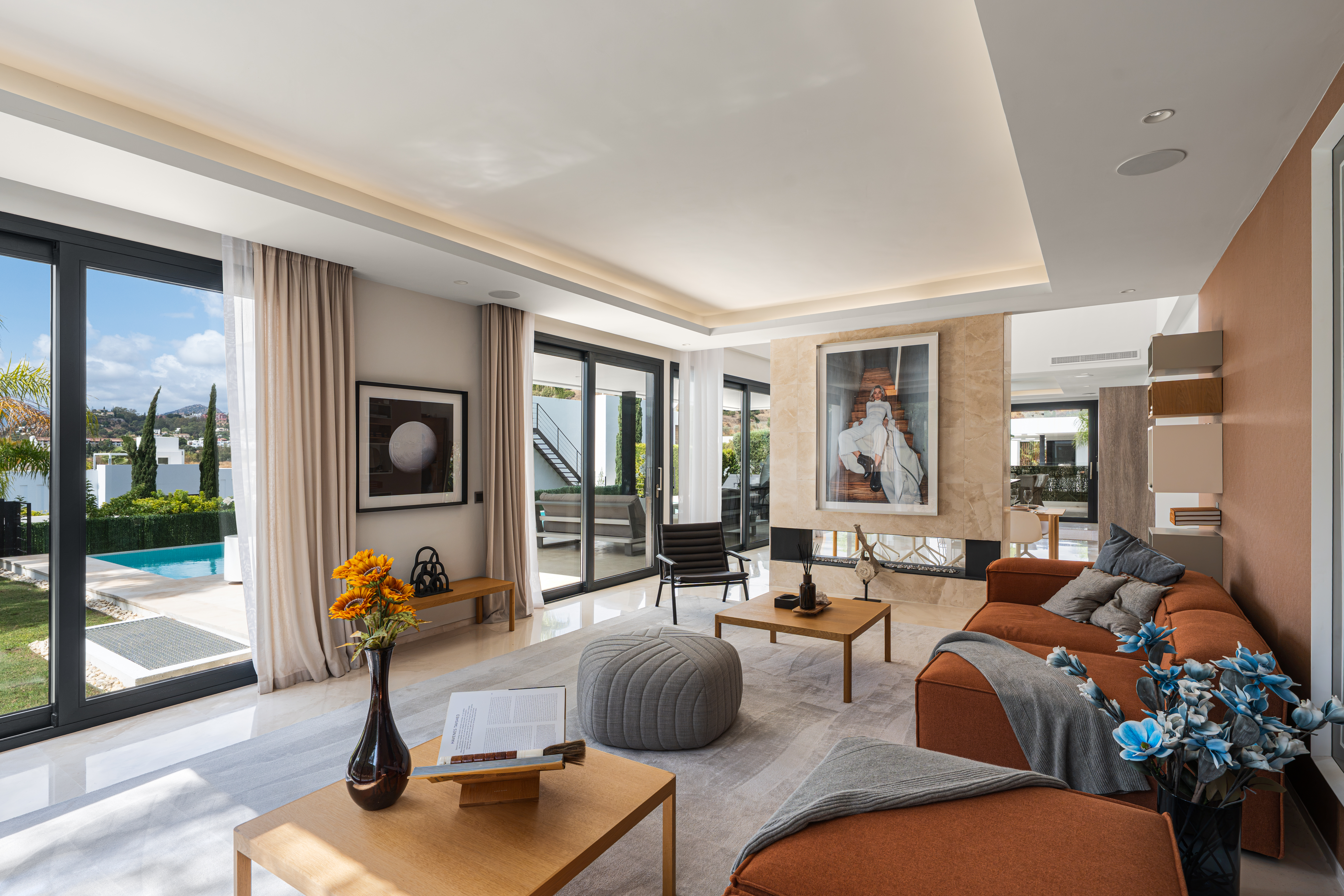 Luxury Contemporary Villa for Sale in Nueva Andalucía, Marbella – Private Pool & Rooftop Jacuzzi - Image 4