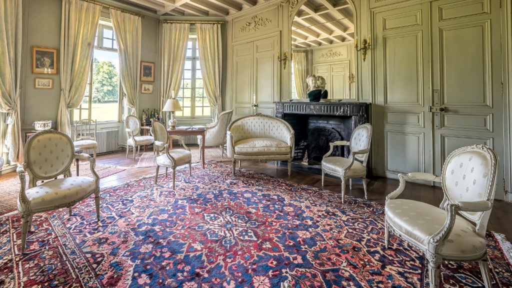 Luxury Medieval Chateau for Sale in the Loire Valley, France - Image 7