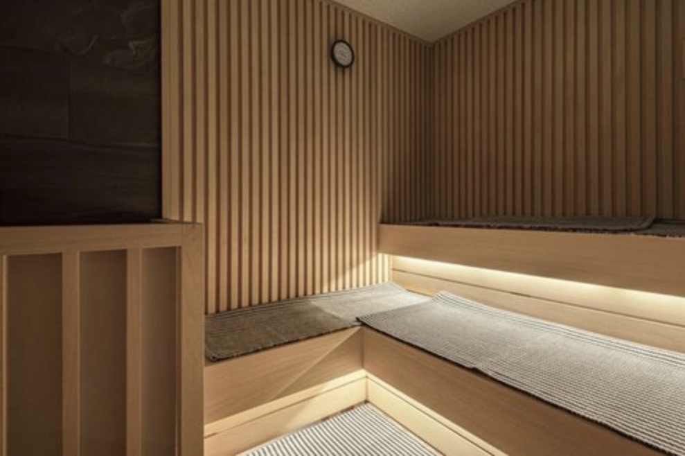 Luxury House for Sale in Minami Aoyama, Tokyo | Exceptional Contemporary Residence with Rooftop Pool - Image 12