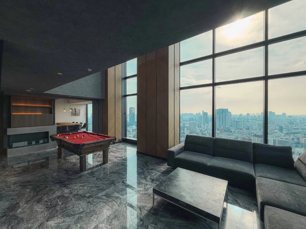 Luxury Penthouse in Tokyo City Tower Azabujuban - Image 2