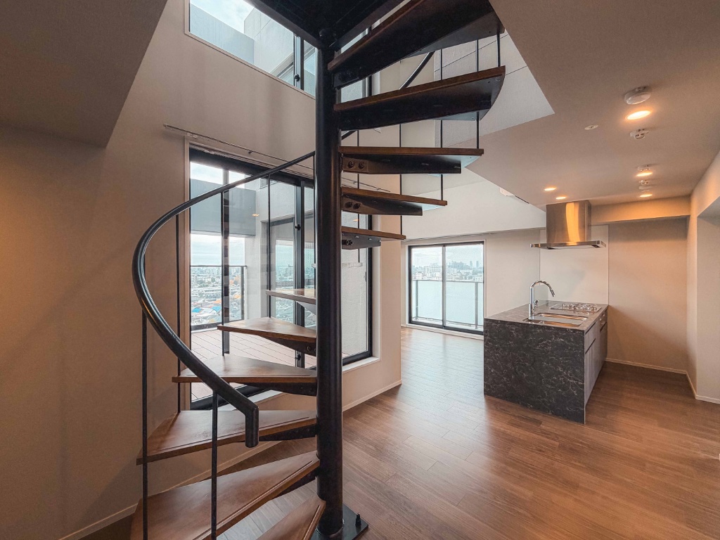 Luxury Apartment for Rent in Setagaya, Tokyo | Top-Floor 2-Bedroom Residence with Sauna - Image 5
