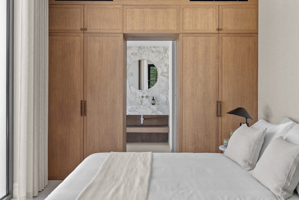 Luxury Frontline Golf Villa in Marbella | Italian-Inspired Contemporary Masterpiece - Image 26