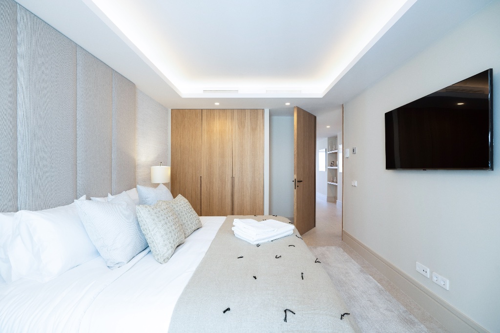 Luxury Marina-Front Apartment for Sale in Puerto Banús, Marbella | The Address - Image 43