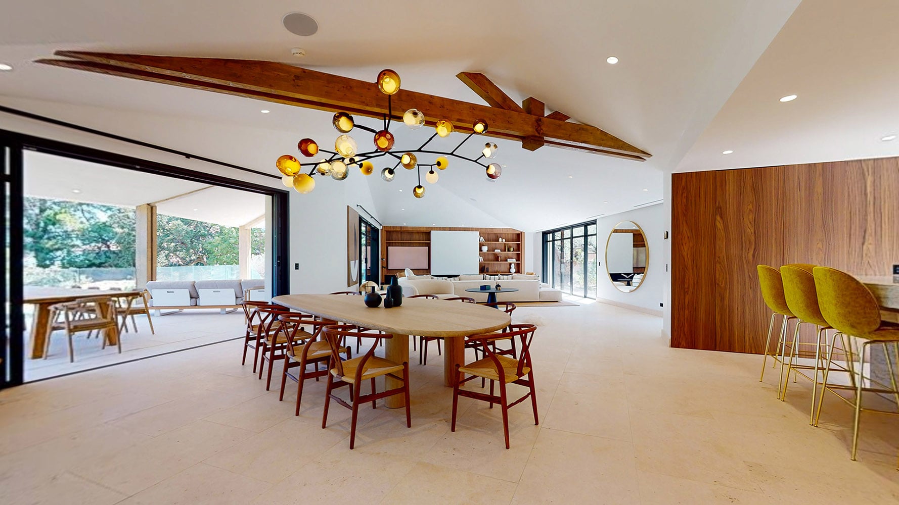 Waterfront Villa for Sale in Les Parcs de Saint-Tropez - Image 6