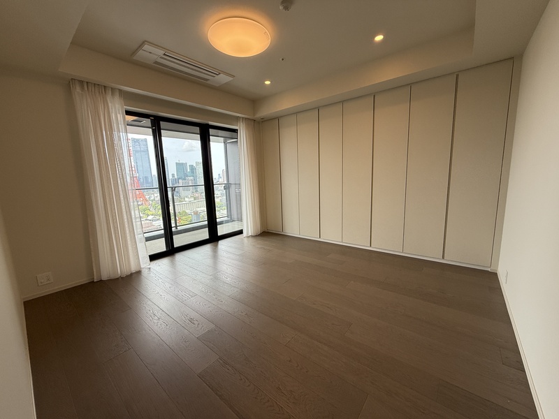 Luxury Apartment for Rent in Tokyo | World Tower Residence Minato - Image 5