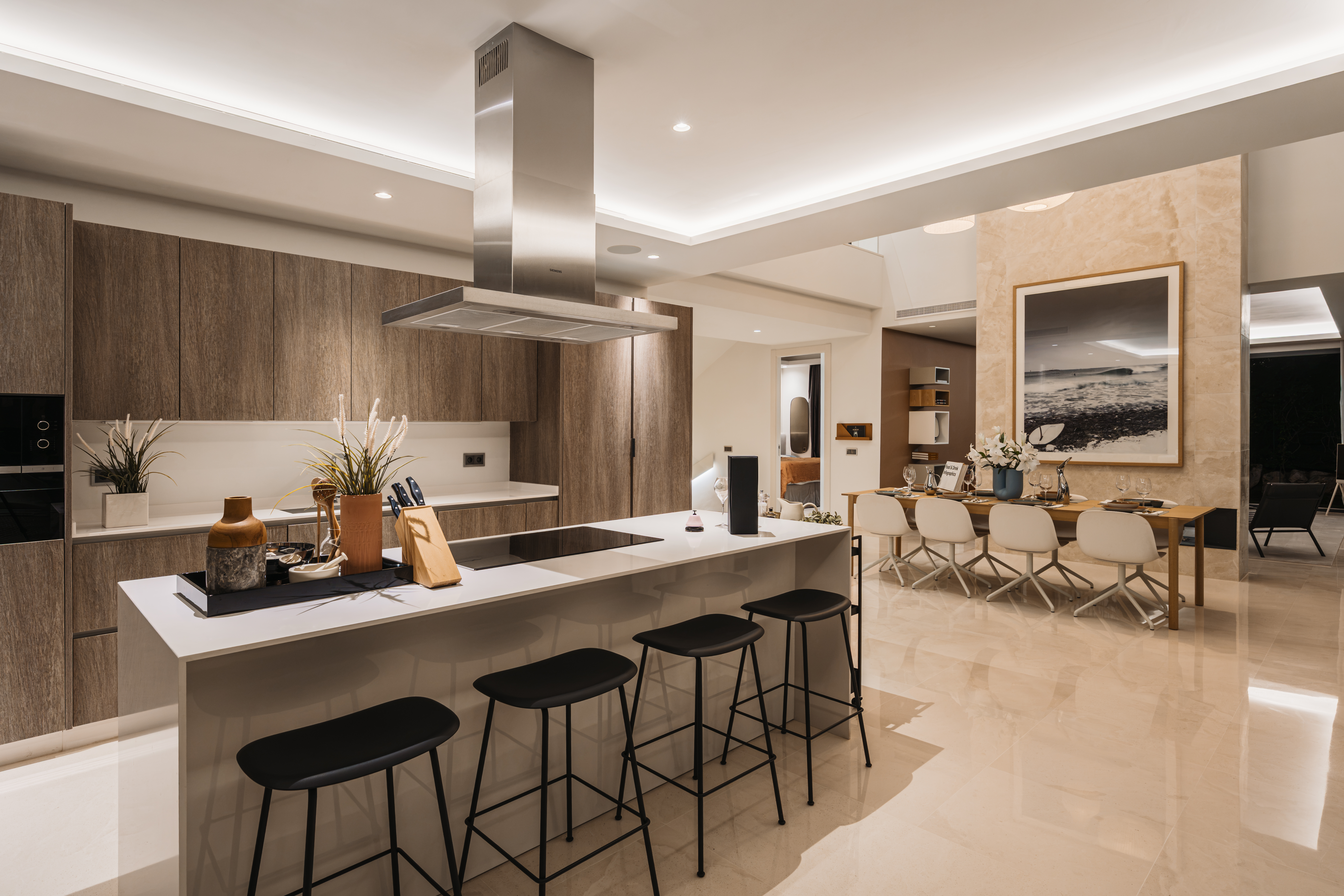 Luxury Contemporary Villa for Sale in Nueva Andalucía, Marbella – Private Pool & Rooftop Jacuzzi - Image 5