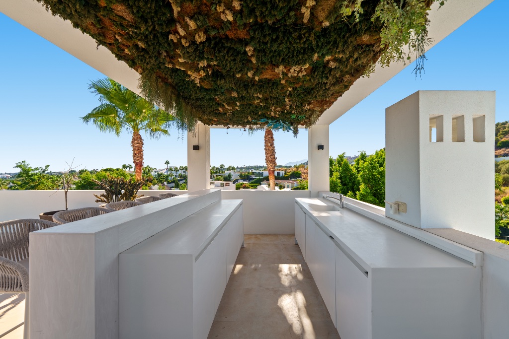 Los Olivos 2 – Contemporary Luxury Villa in Nueva Andalucía - Image 38