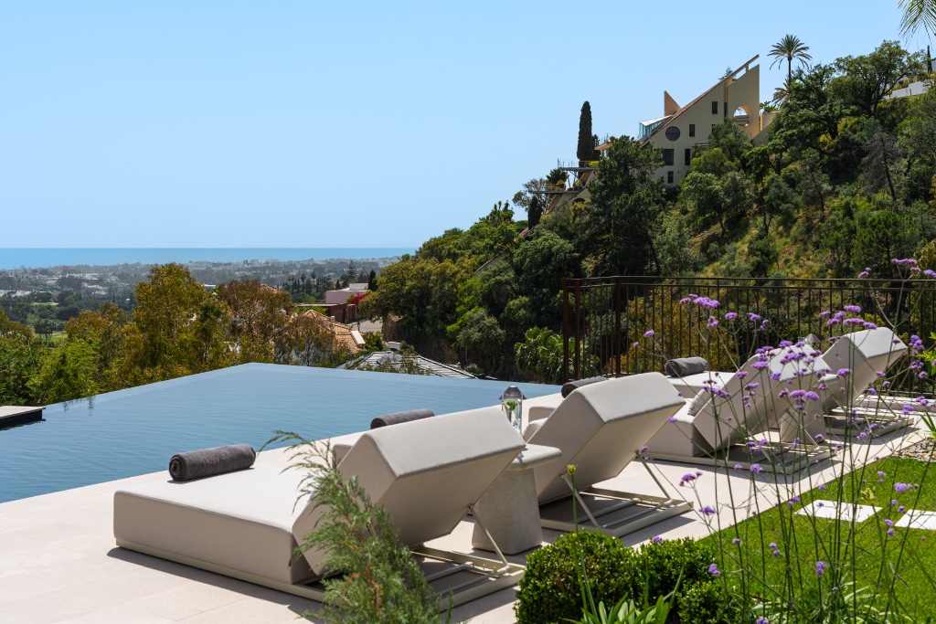 Villa Kumo | Exceptional Contemporary Luxury Villa for Sale in El Herrojo, La Quinta, Benahavís, Marbella - Image 9