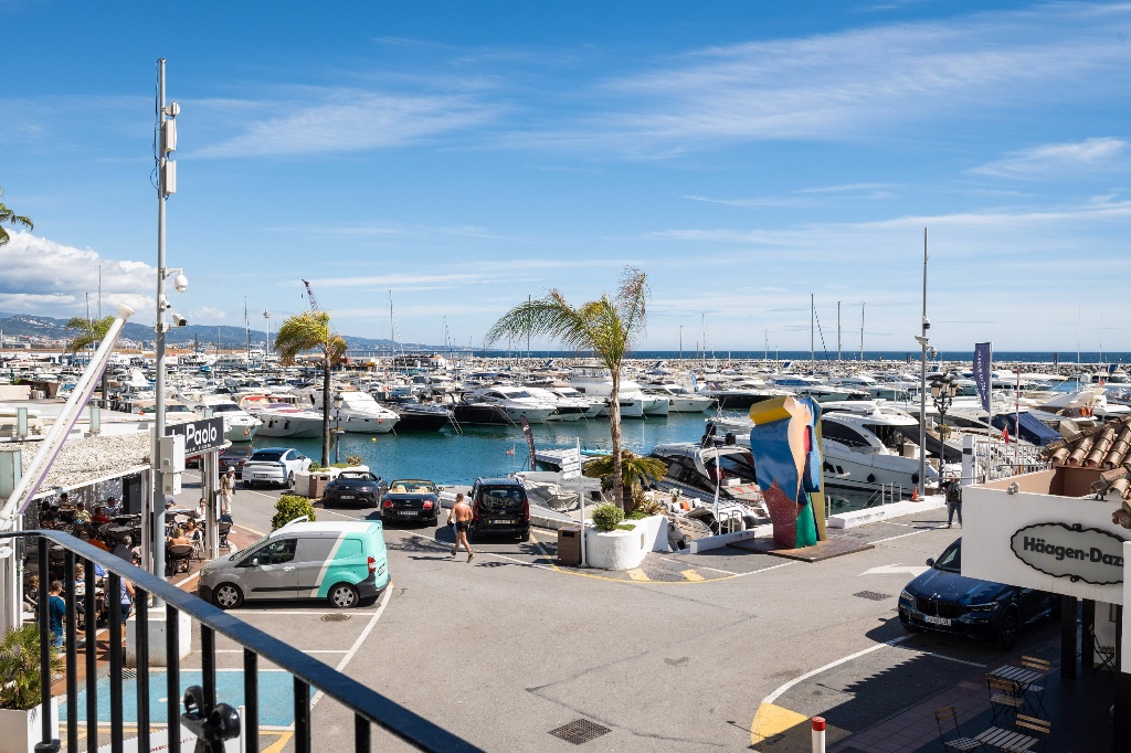 Luxury Marina-Front Apartment for Sale in Puerto Banús, Marbella | The Address - Image 6