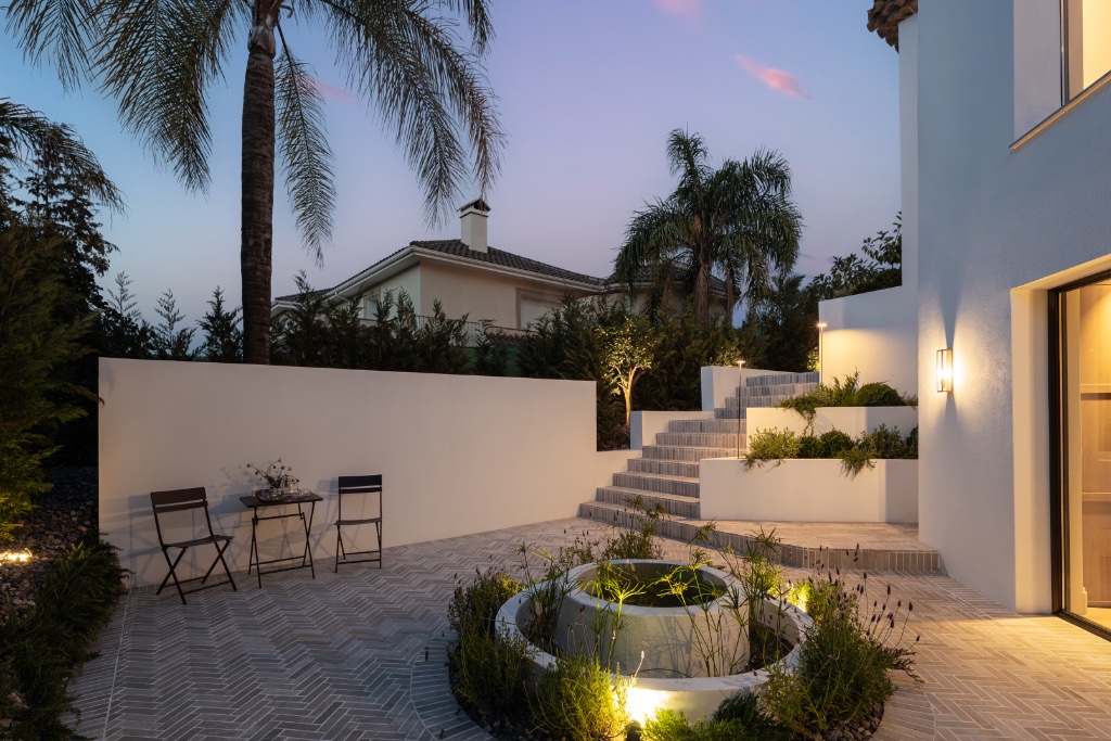 Villa Kumo | Exceptional Contemporary Luxury Villa for Sale in El Herrojo, La Quinta, Benahavís, Marbella - Image 15
