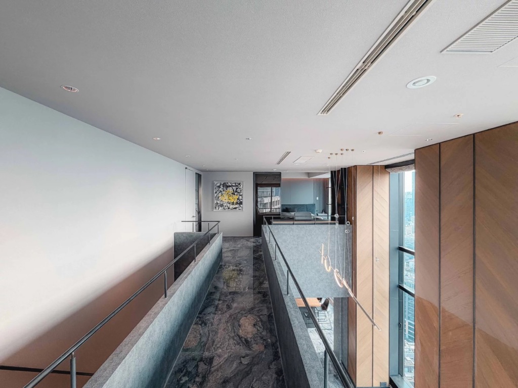 Luxury Penthouse in Tokyo City Tower Azabujuban - Image 18