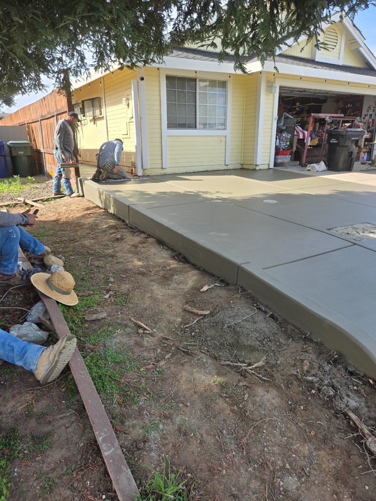 Colored decorative concrete walkway steps