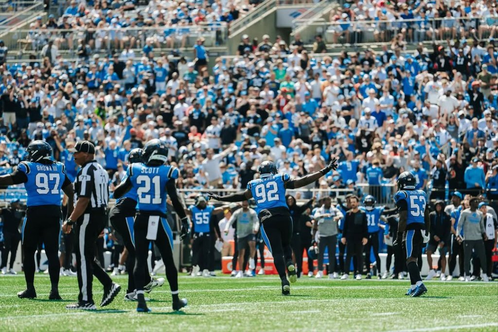 Cam Jackson game action