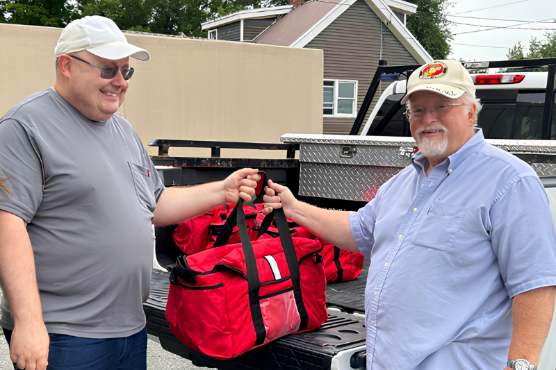 Volunteers delivering meals to older adults