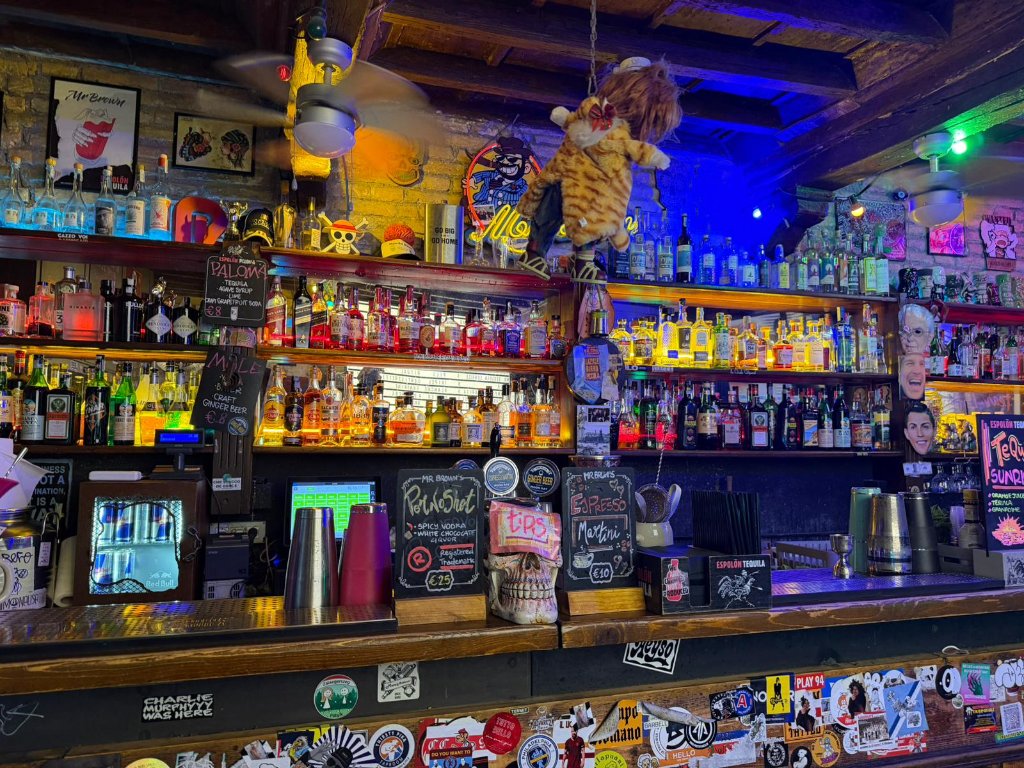 Mr. Brown pub