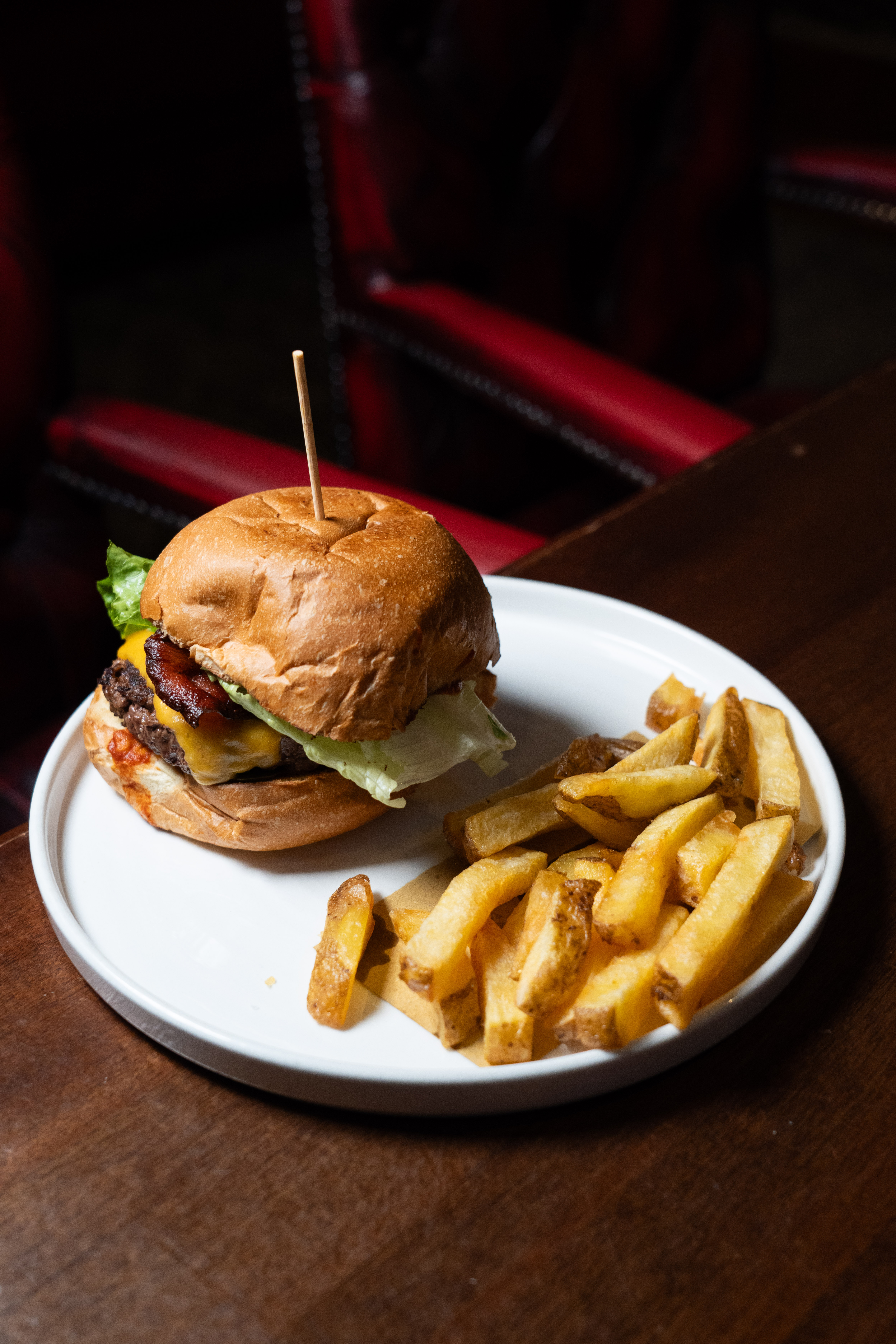 Bacon Cheeseburger & Fries