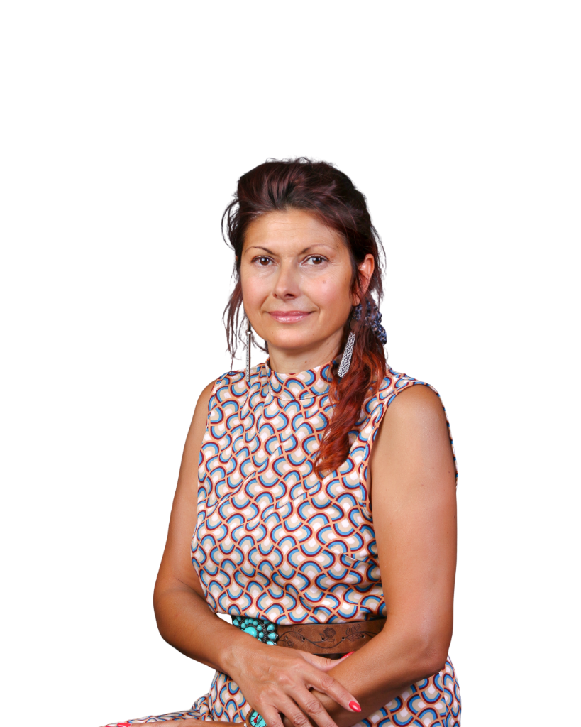 Катя Чакърова