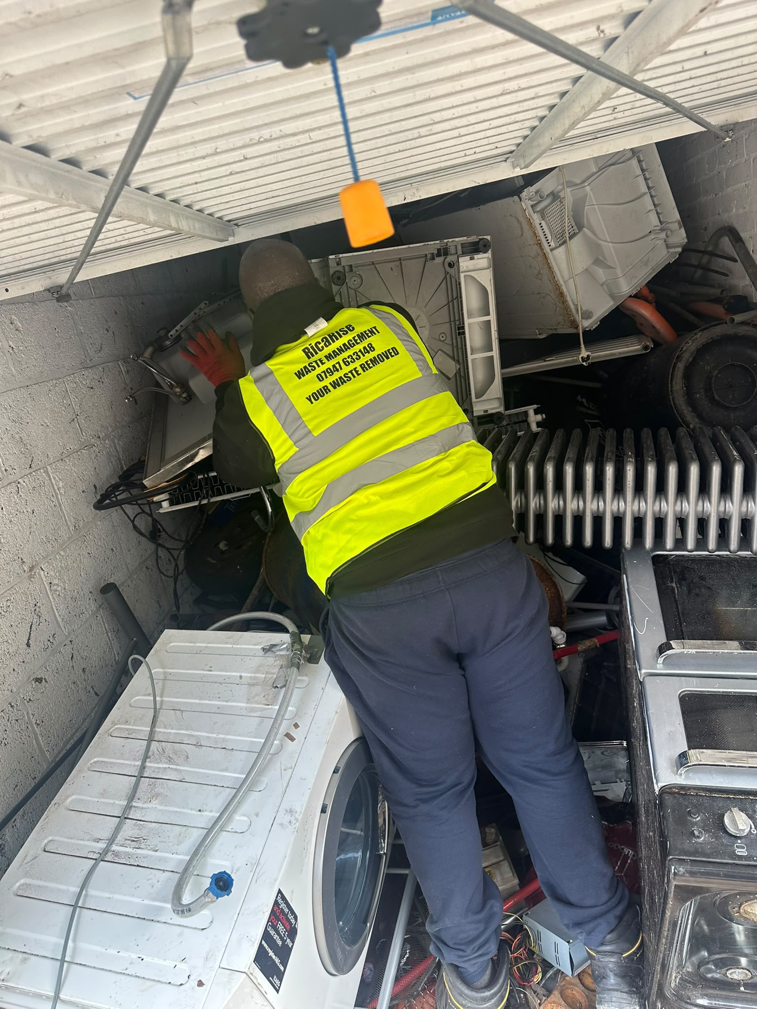 RicaRise waste clearance team on job 41