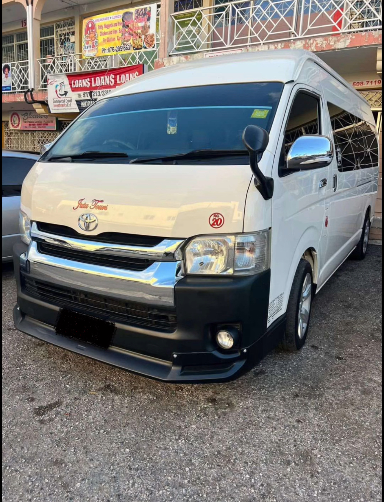 Private minibus Jamaica