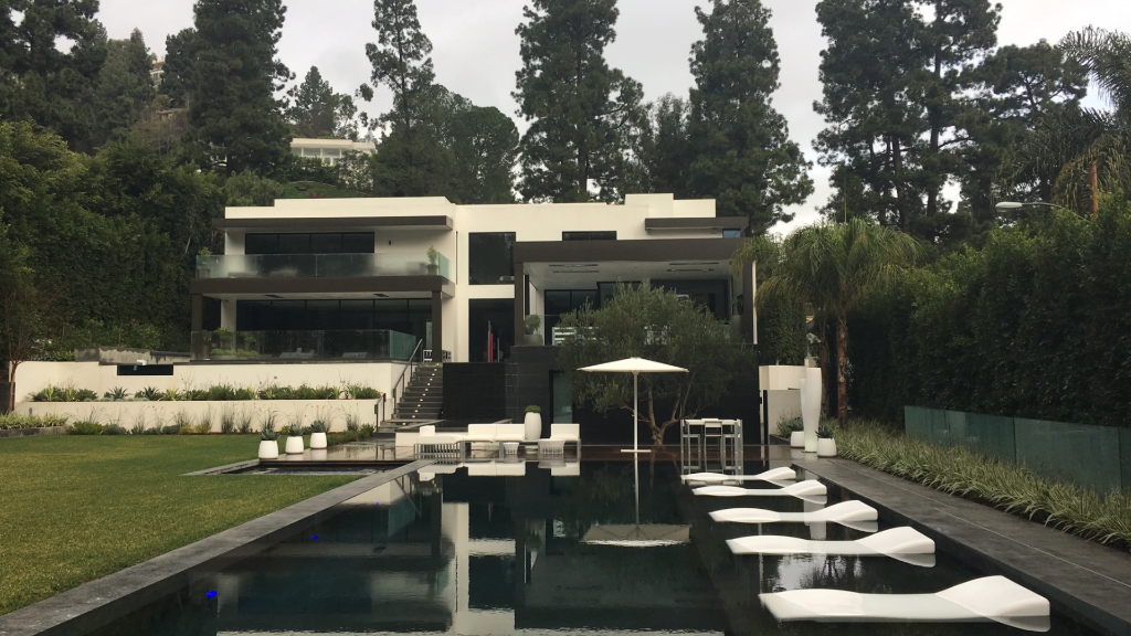 Beverly Hills landscape design by Natural Art Landscapes