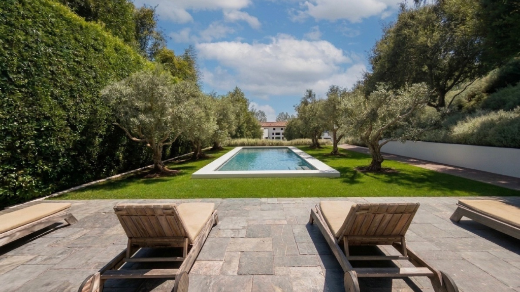 Outdoor Entertaining & Water-Conscious Planning