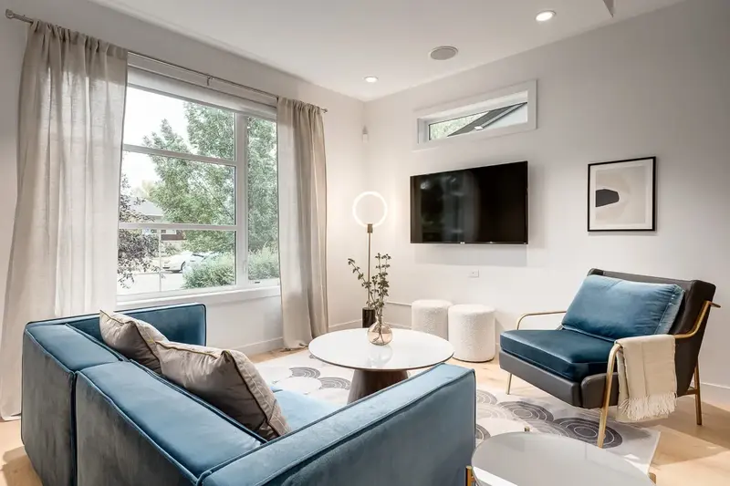 Calgary Short Term Stays