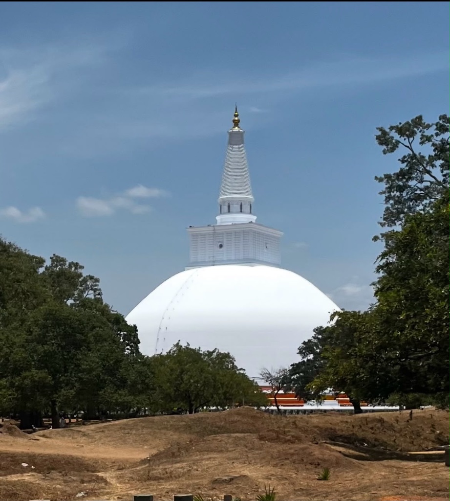 Ruwanwelisaya Stupa, Anuradhapura
