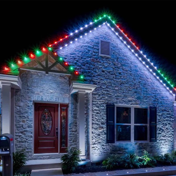 The Complete Guide to Professional Christmas Lights in Western Iowa (2026)