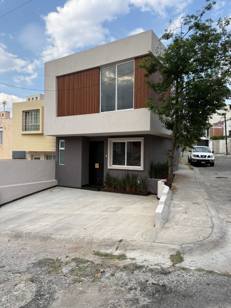 Casa residencial contemporánea en Morelia