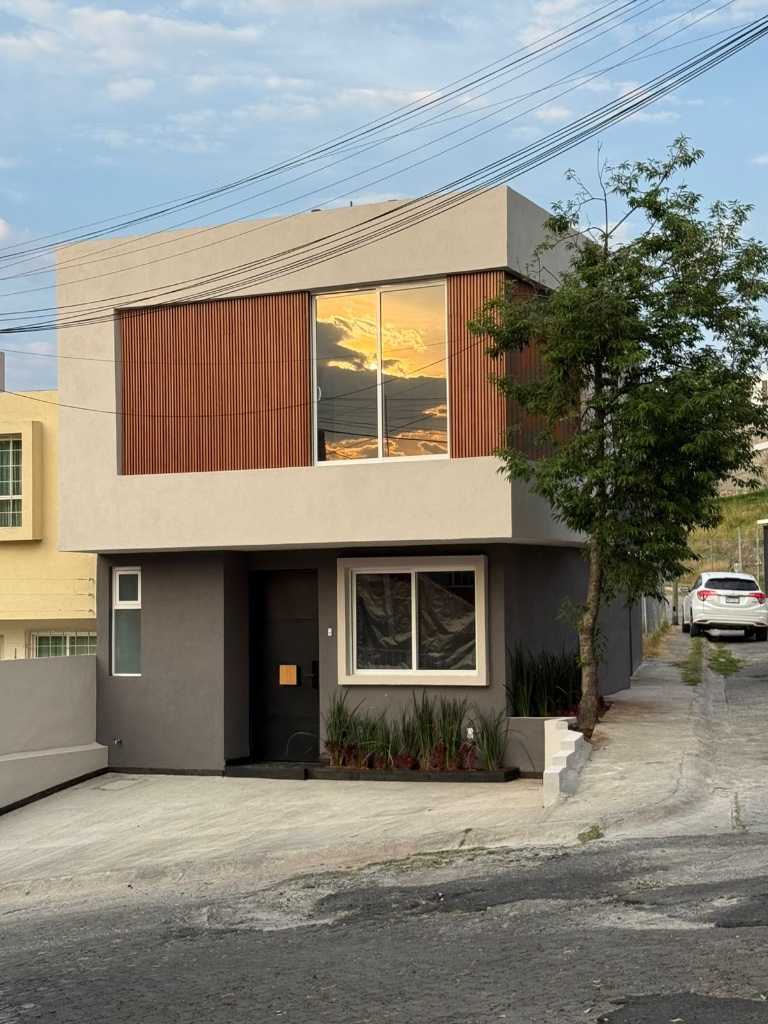 Fachada de Proyecto Constituyentes en Morelia