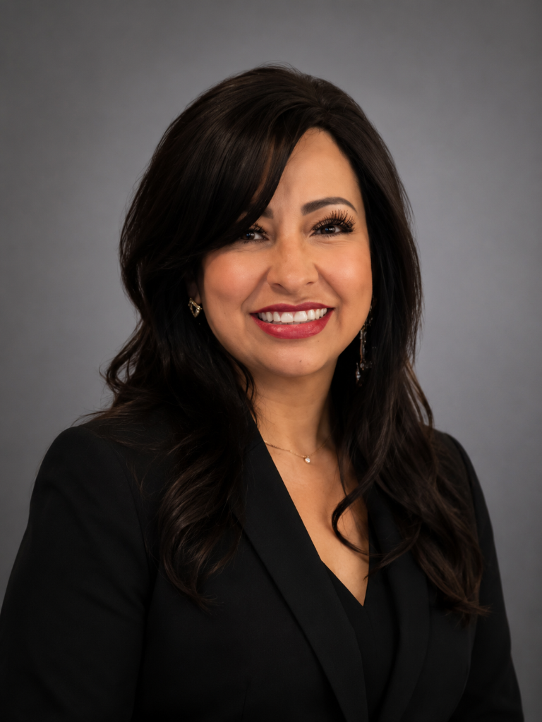 Yvette Alvar