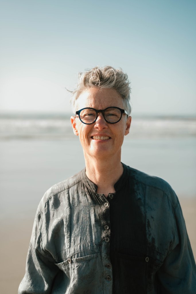 Jennifer Bell