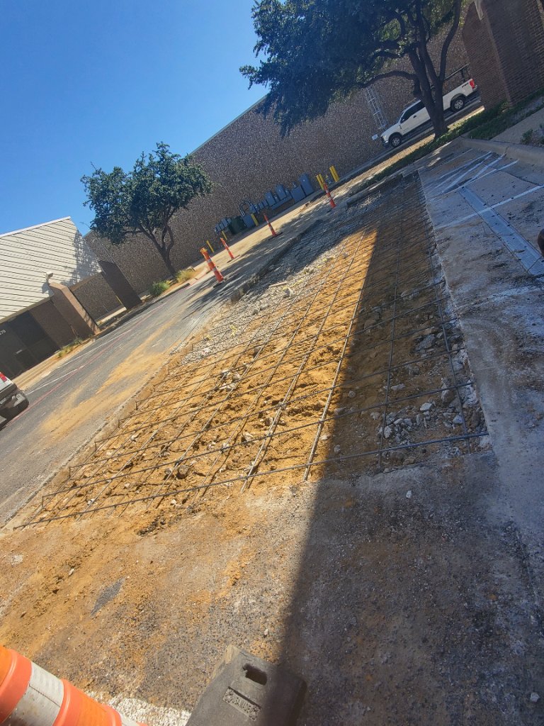 Rebar grid for commercial concrete slab