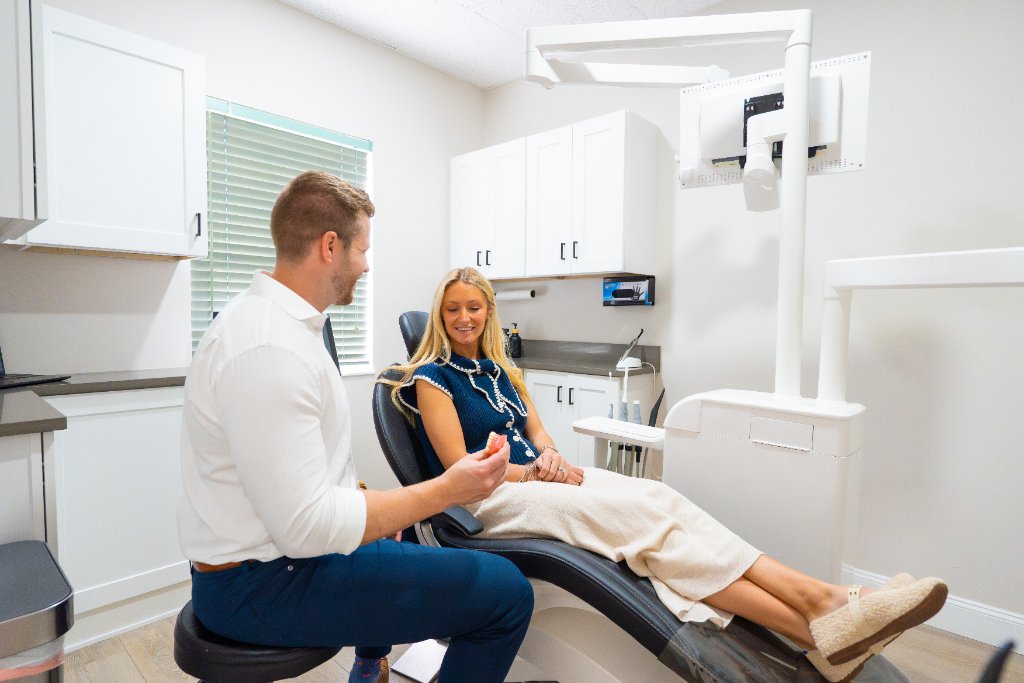 Consultation in a TADA treatment room