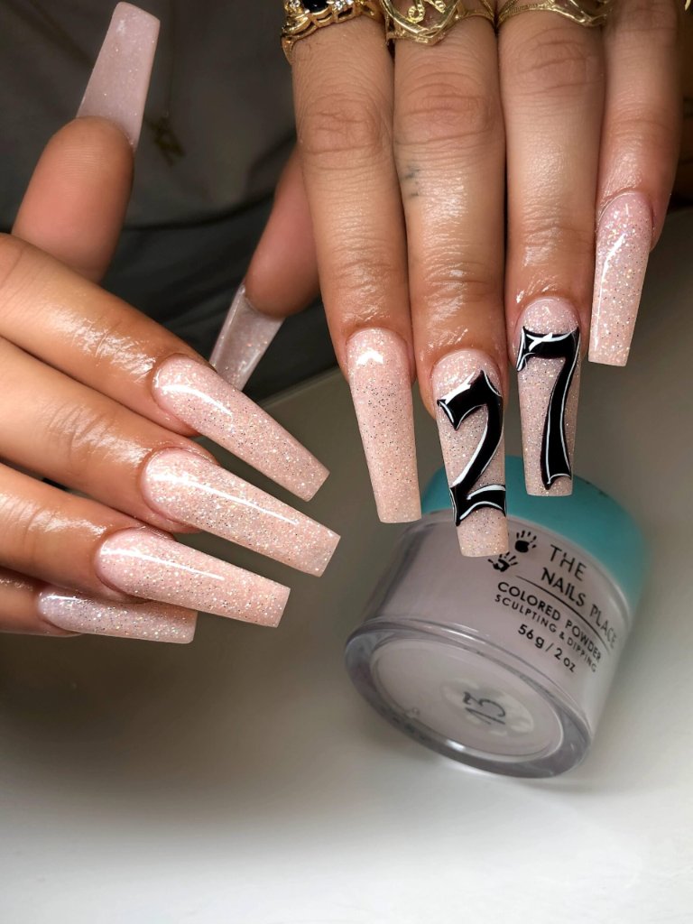 Nude Glitter