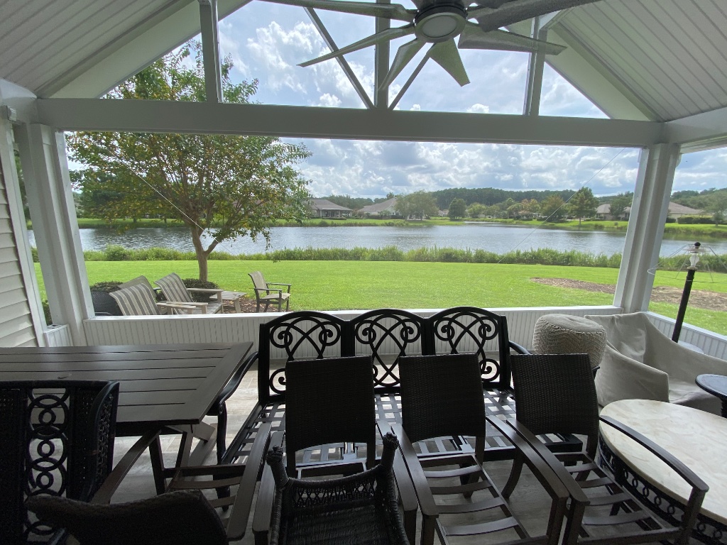 Lakefront Porch Dining