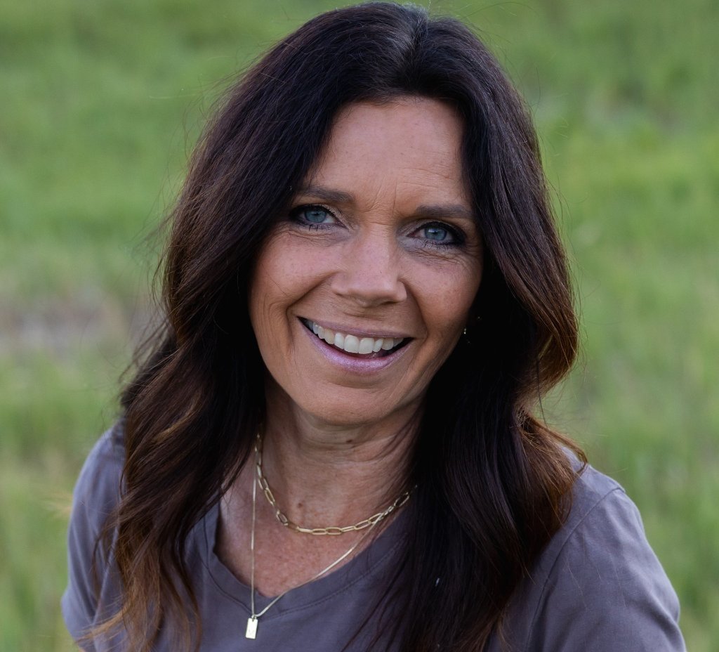 Darlene Bennett
