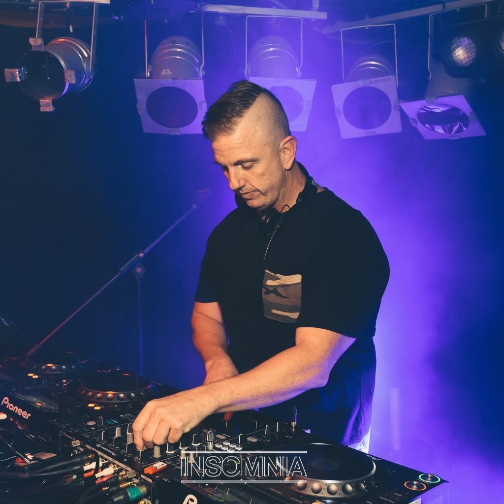 DJ REUBEN