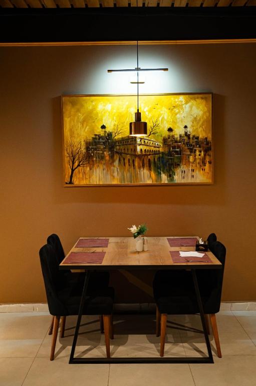 Goldtree Club — frame 11