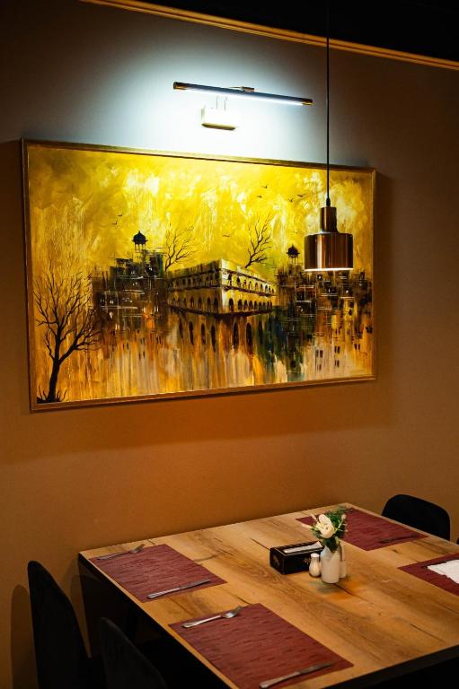 Goldtree Club — frame 12