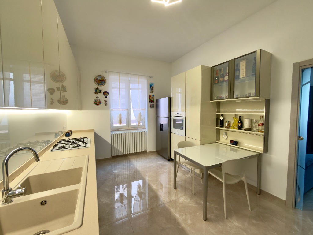 Progetto Soggiorno con Divano Blu