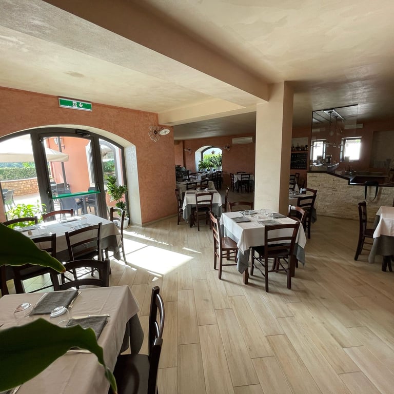 Sala interna de La Calcara a Pietragalla